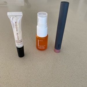 Lip bundle plus bonus serum